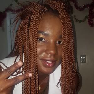 Meet your Posher, Jenny